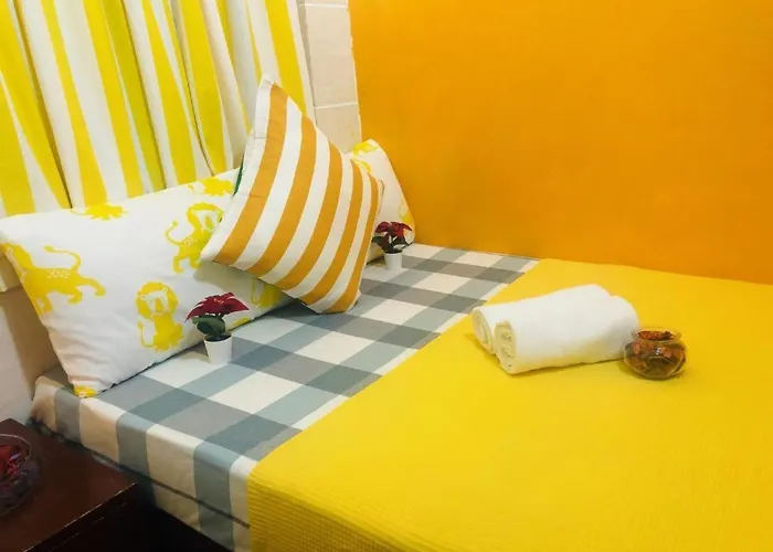 Rhine Guest House Hong Kong